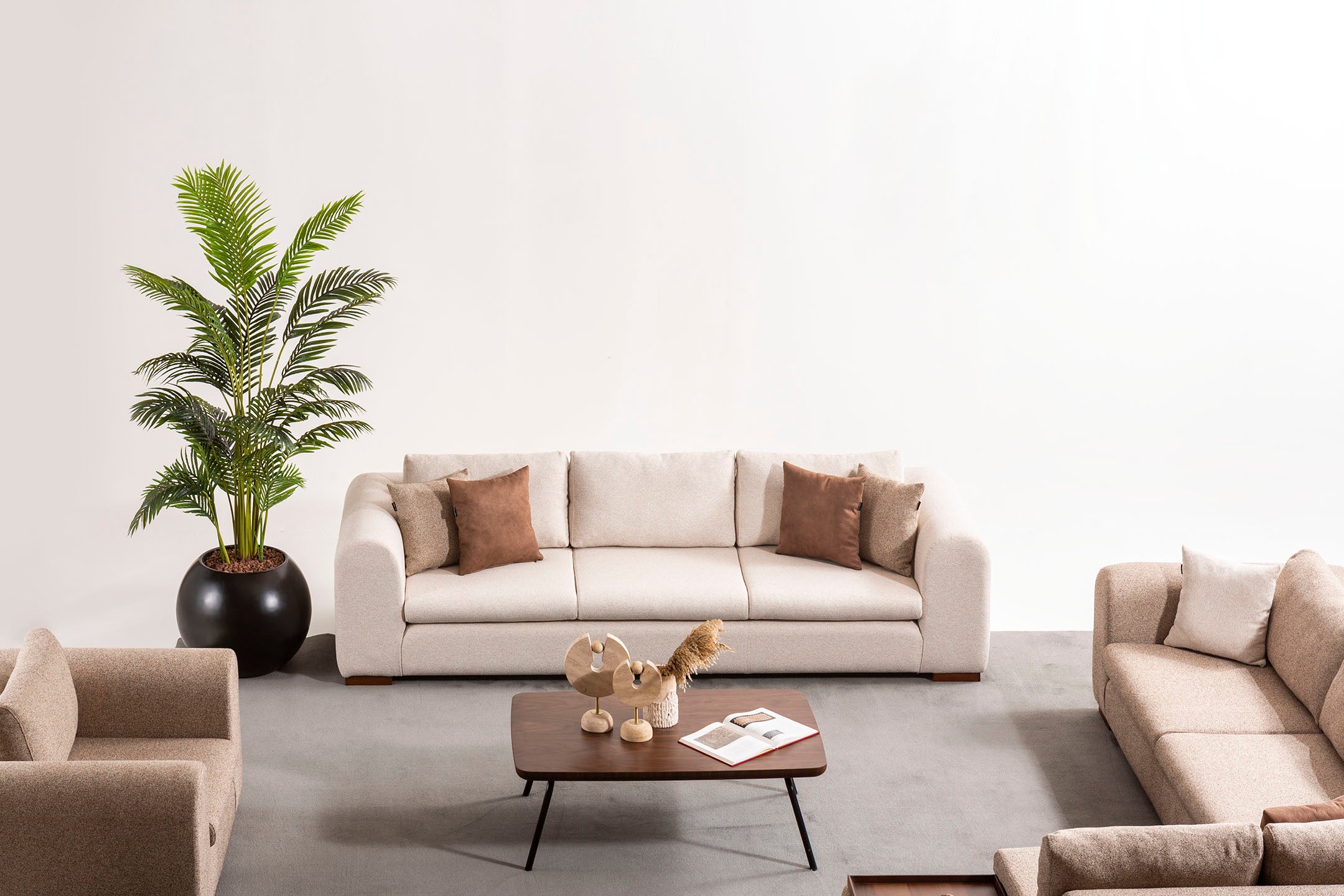 Saranda 4 Seater Sofa - Home Store Furniture