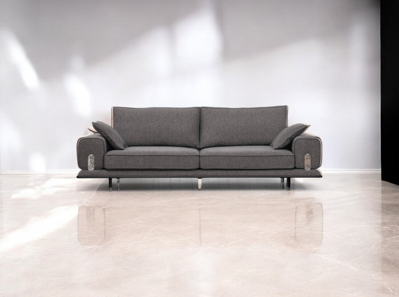 Lucca Sofa