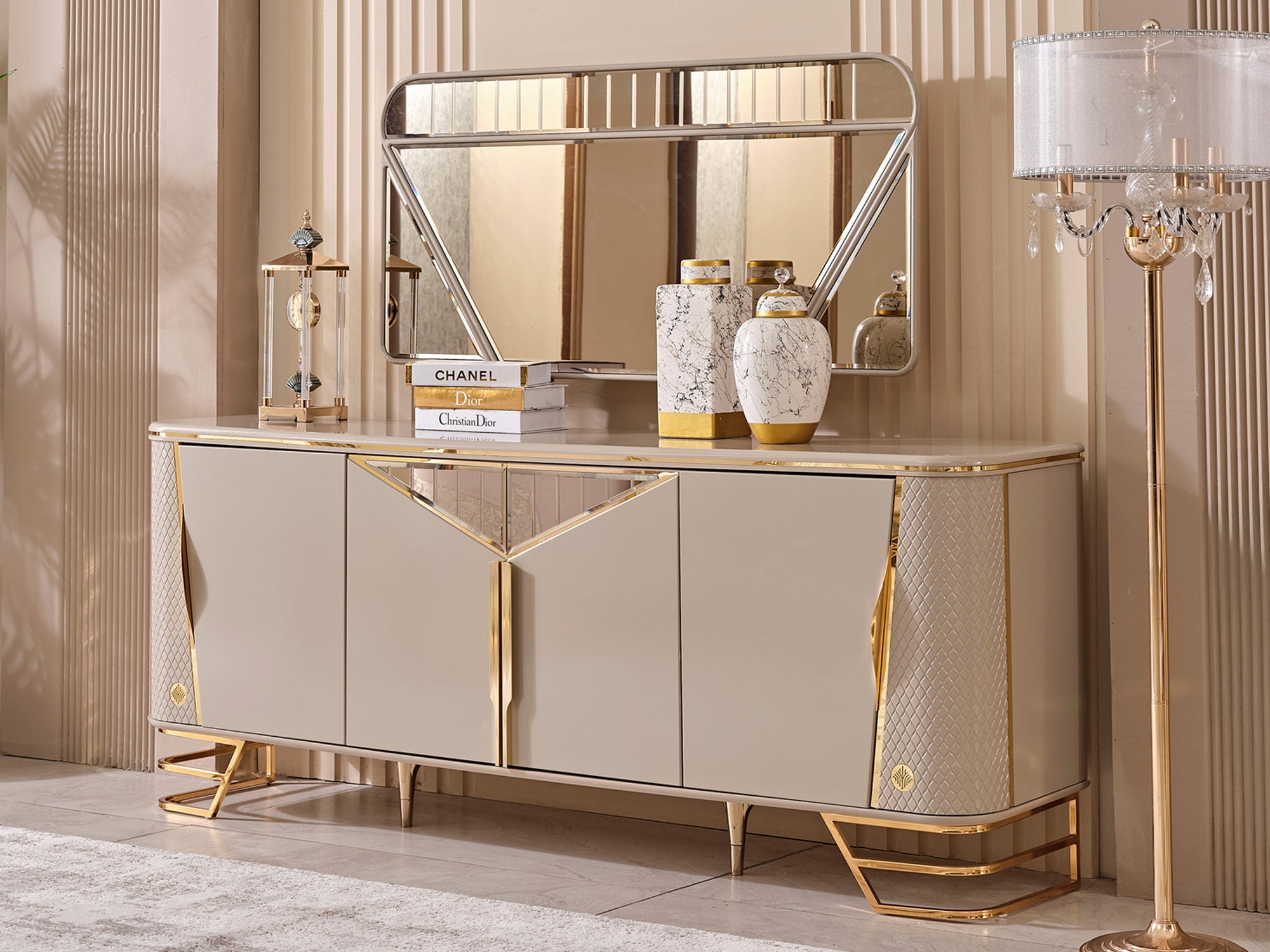 Romans Buffet With Mirror